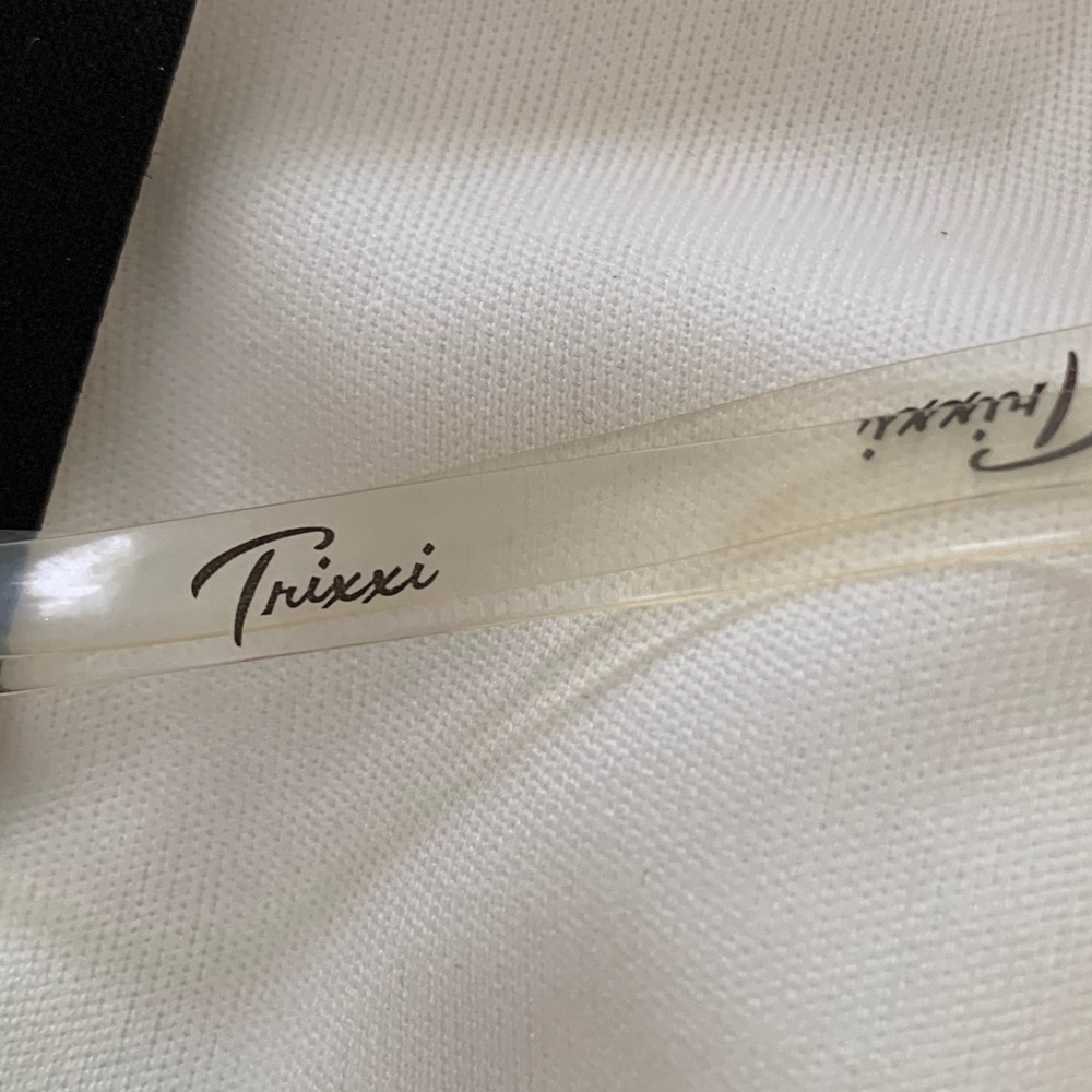 Trixxi Dress Juniors M White Cream Cut Out Back Lined Lace Adjustable Straps - Picture 16 of 16